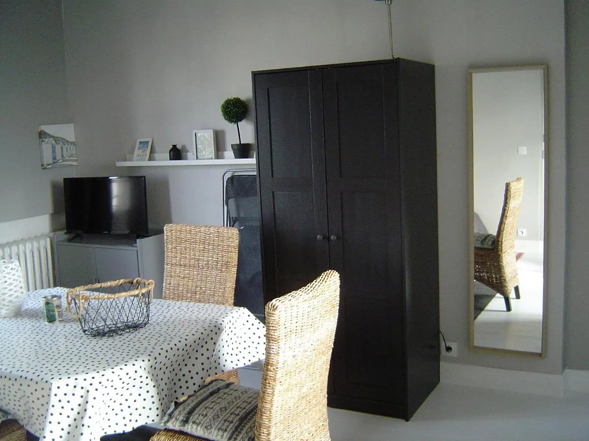 Studio Etables Sur Mer Apartment France